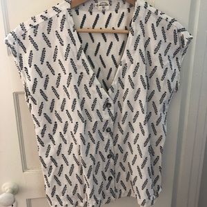 Bridge & Burn black and white shirt